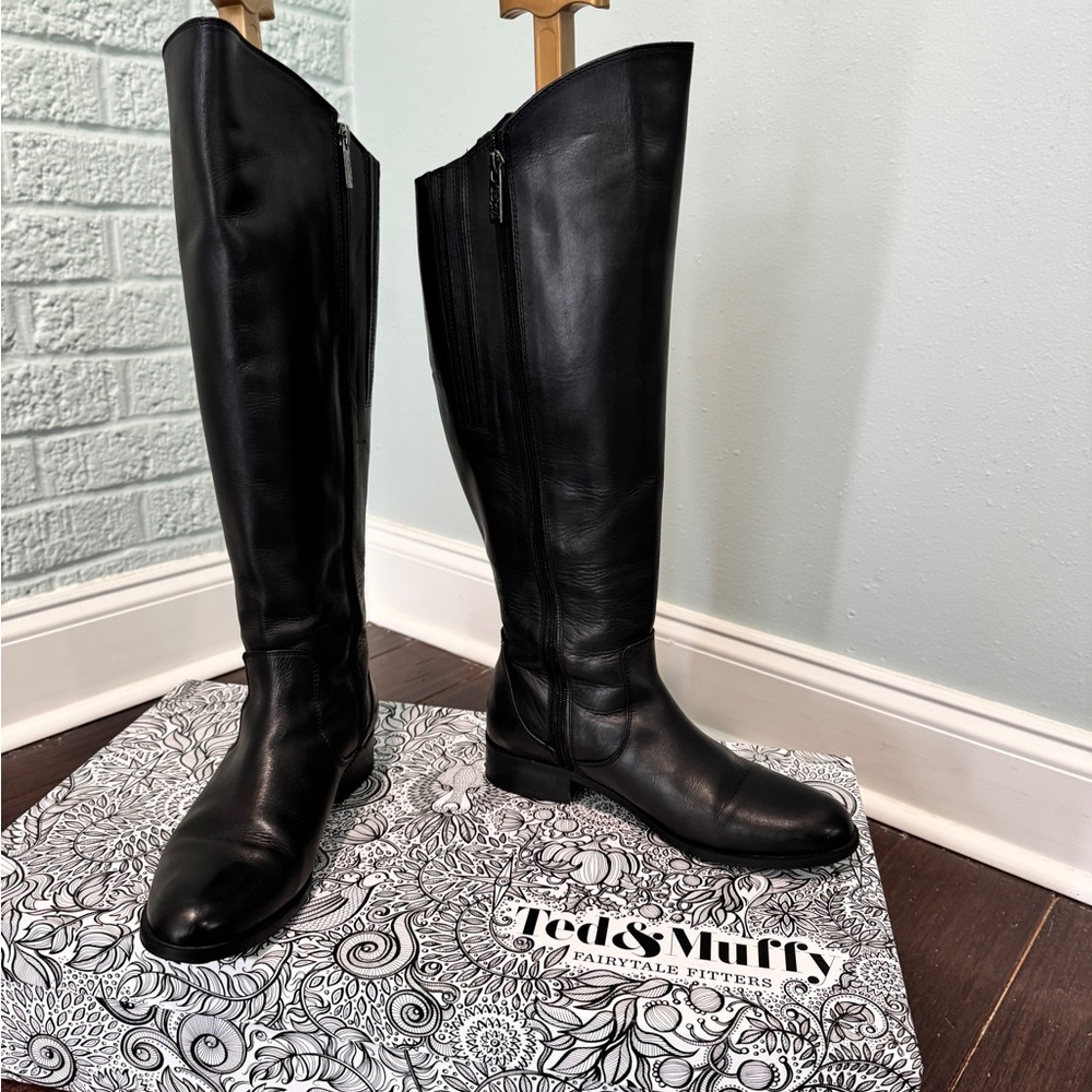 Ted&Muffy Wide Calf Black Leather Boots (now Duo Boots) style Huntsman Size 9